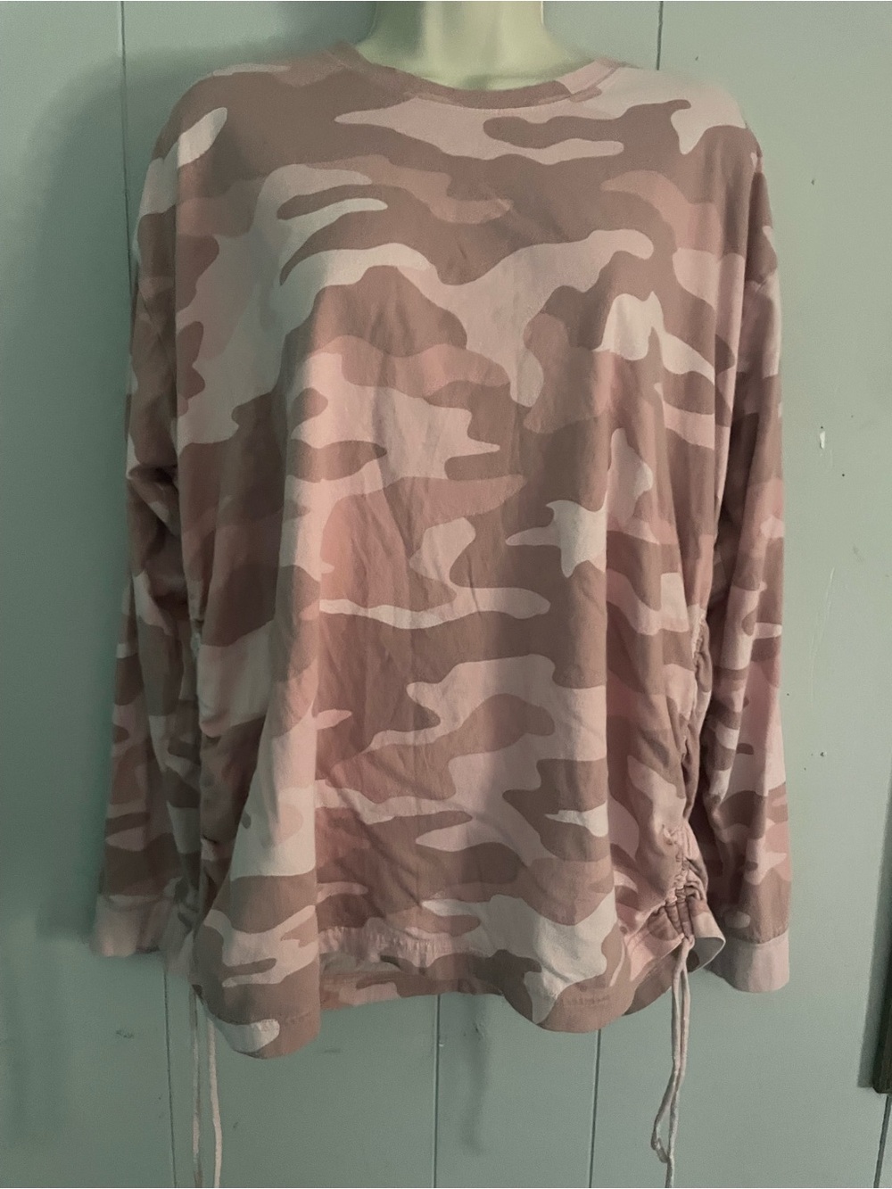 PINK Victoria's Secret Light Pink Crewneck Tee
